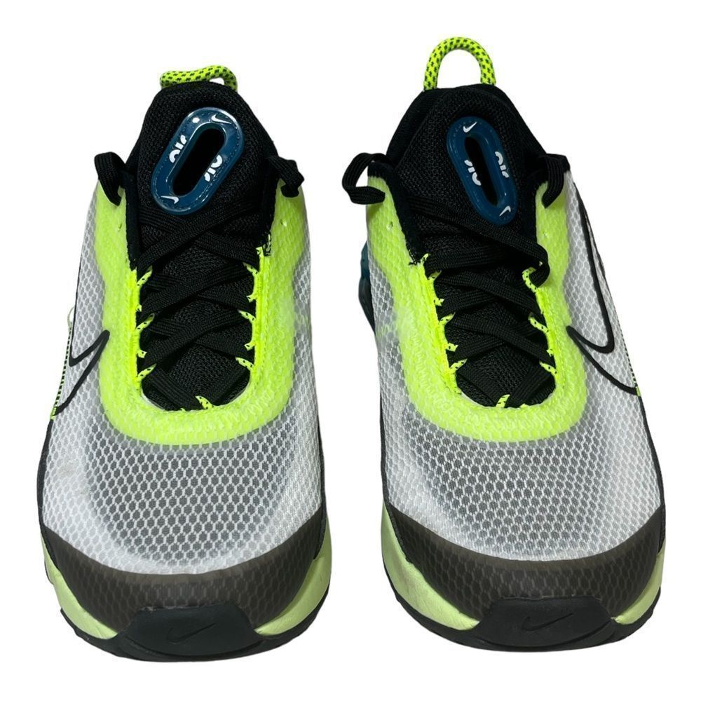 Nike Air Max 2090 Special Edition Glow In the Dark Galaxy Kids 7Y or Women's 8.5 - Picture 2 of 7